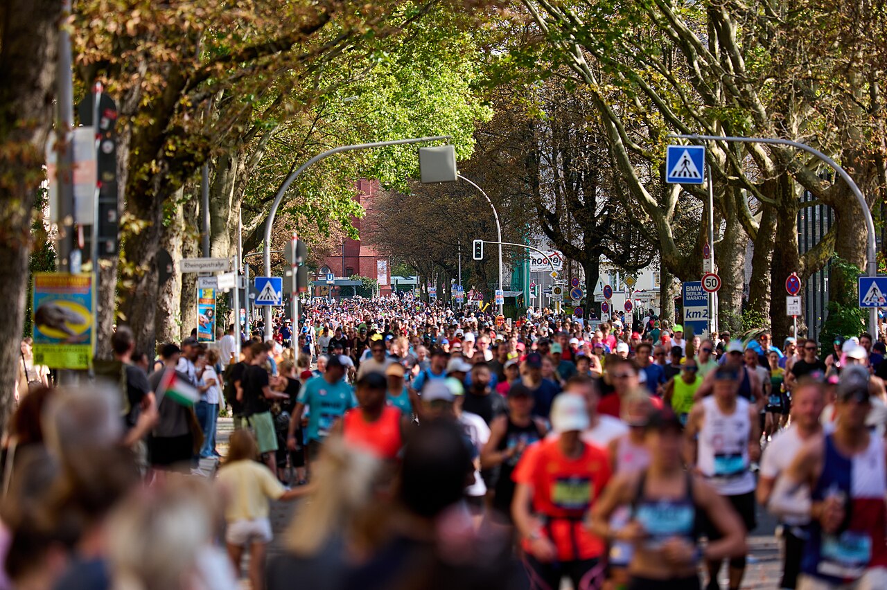 Marathon Packing List 2026: Essential Gear and Accessories to Bring