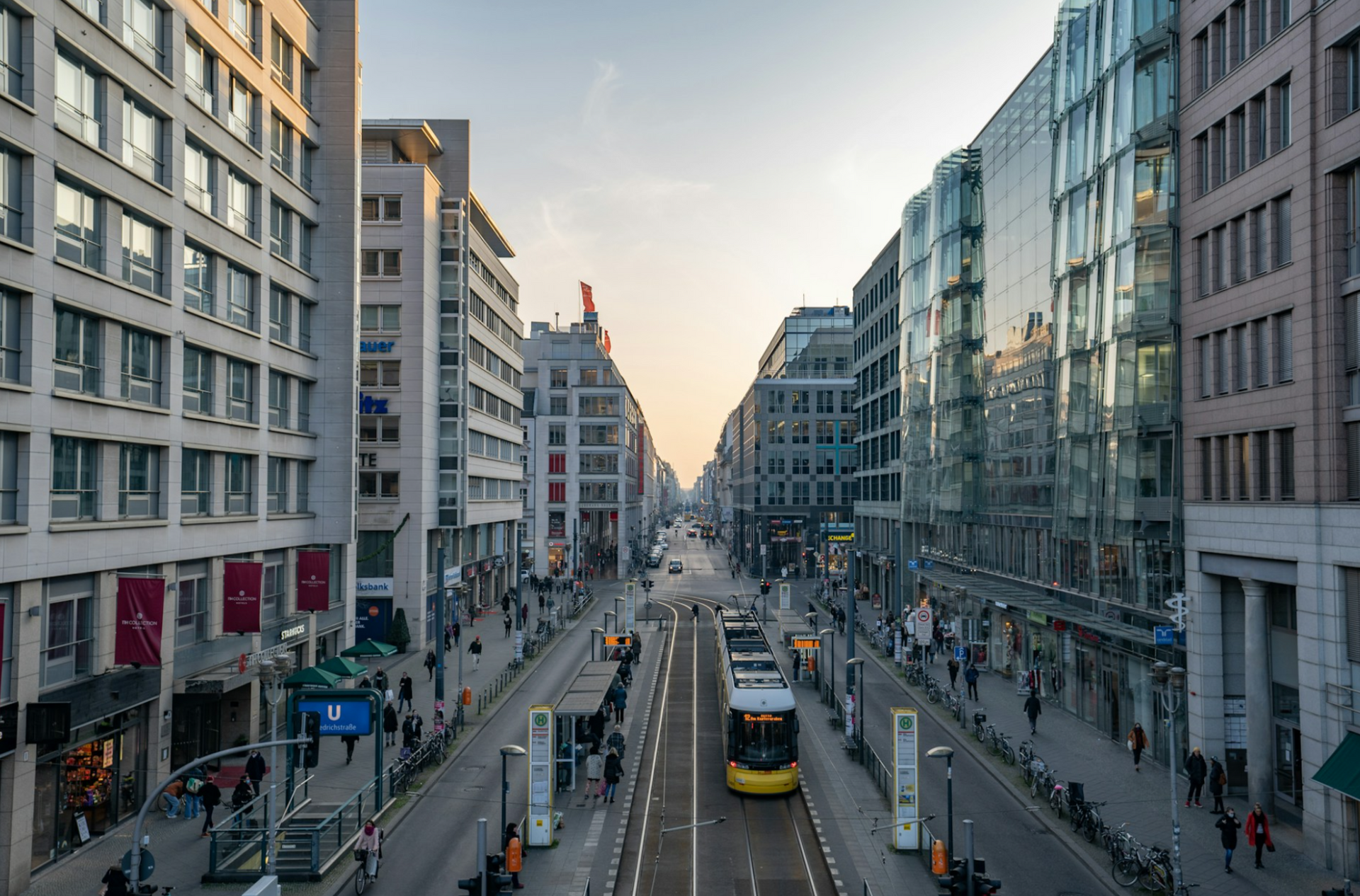 BMW BERLIN-MARATHON 2026 Transport Guide: How to Get to the Start and Finish