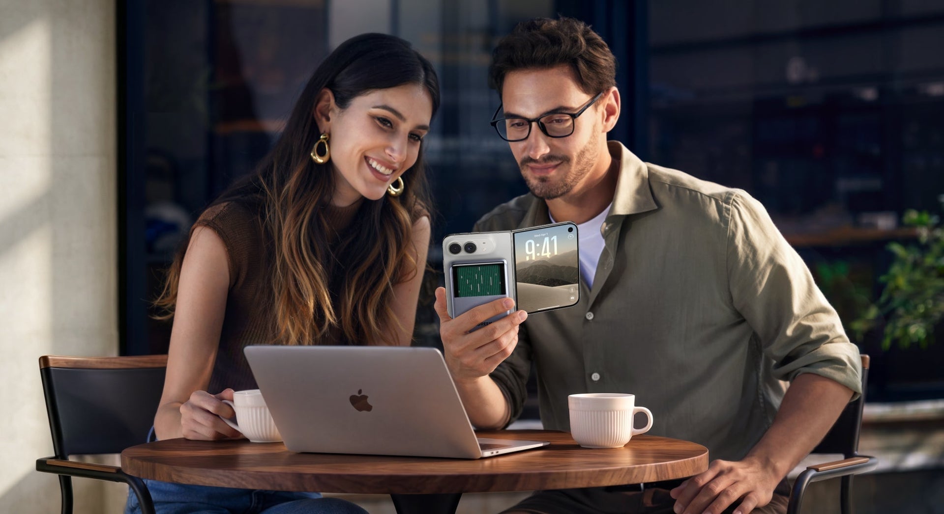 iPhone Duo MagSafe Compatibility: Which Chargers and Stands Will Actually Work?