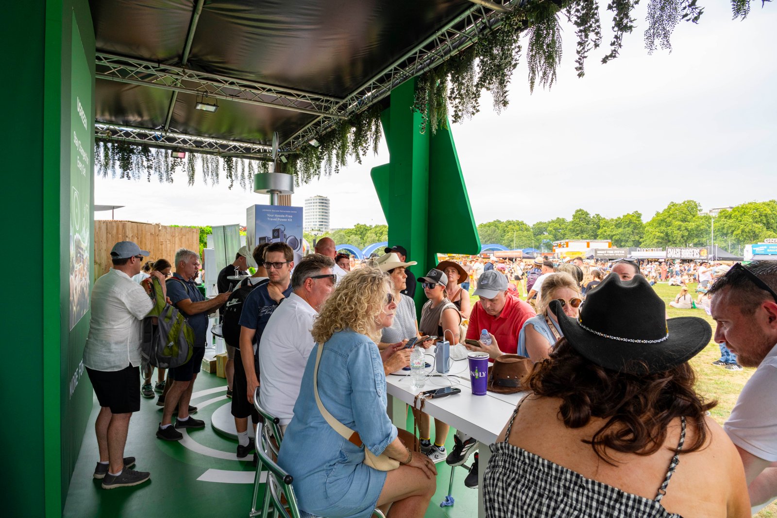Taking Your Family to BST Hyde Park 2026: Weather, Food, Hotels & Staying Together