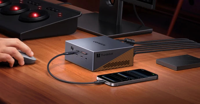 UGREEN Revodok Maxidok 17-in-1 Thunderbolt™ 5 Docking Station – 8TB, Dual 6K/8K Display for Mac & Windows